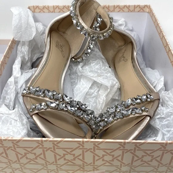 JEWEL BADGLEY MISCHKA Caroline Rhinestone Champagne Ankle Beaded Heels Size 7.5 - Picture 10 of 16